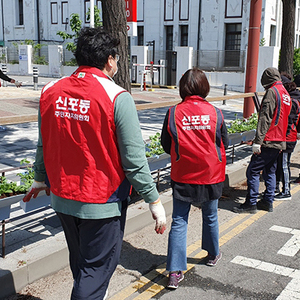 개항장 문화지구 관문 신포역, 꽃으로 물들다